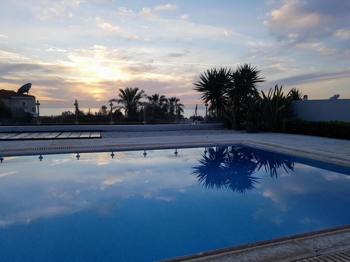 Villa Verdi: Luxury Villa With Private Pool Peyia Exterior photo